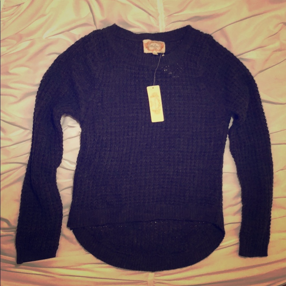 Beautiful Grey Pullover Sweater